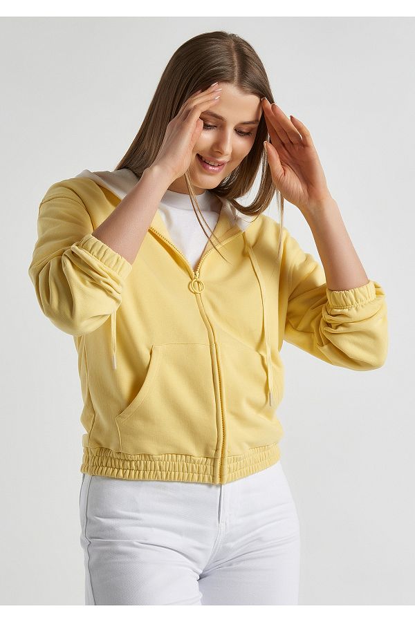 United Colors of Benetton Women s Wheat Color Sweatshirt Trendyol