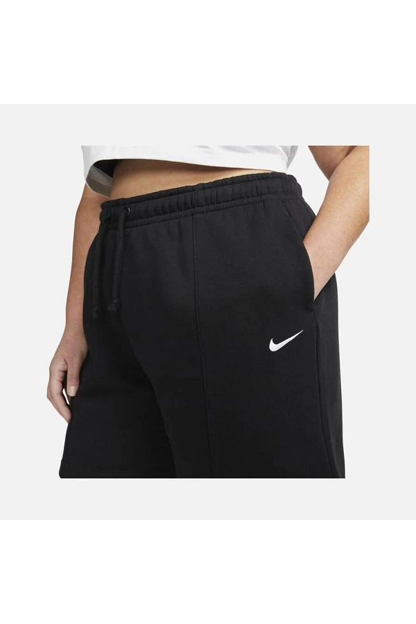 Nike sweatpant shorts womens 2025