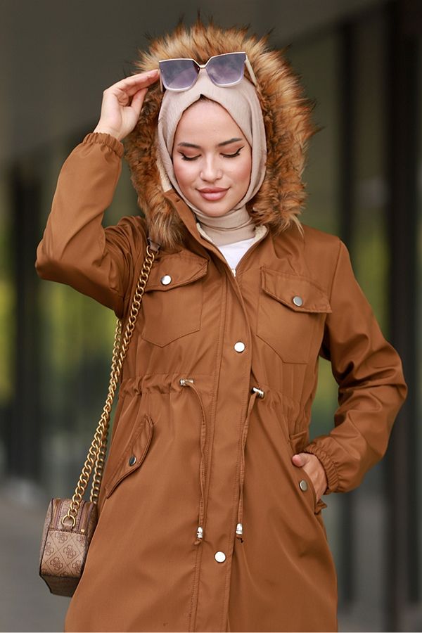 Tan hooded coat deals