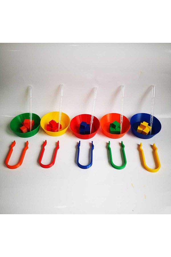 Zells workshop-Colorful Cubes transfer set 5 bowl, tweezers, pasteur pipette and 25 cubes 1