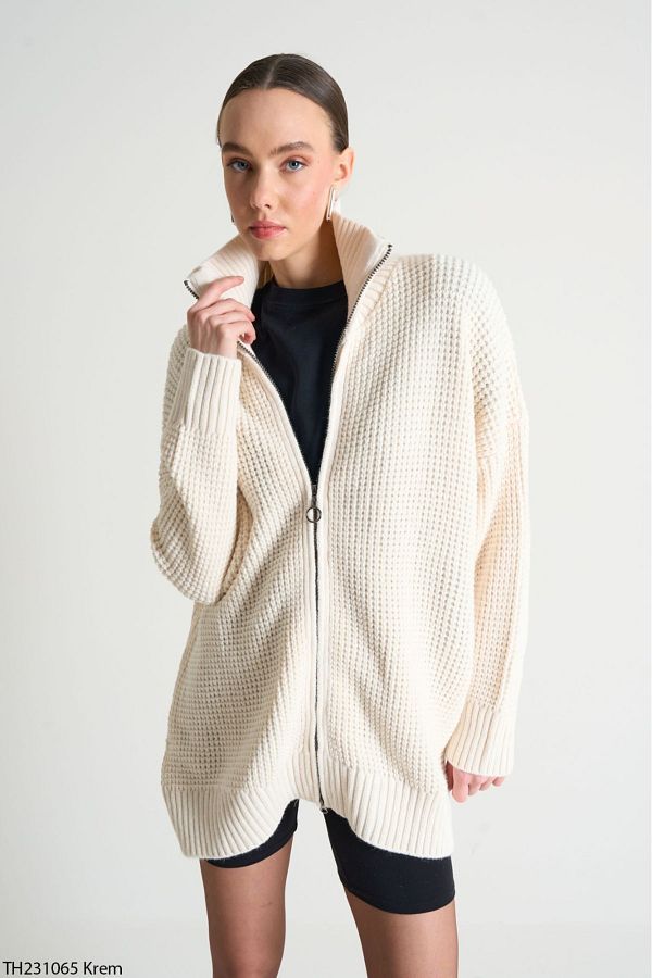 Lupies-Cardigan lung tricotat supradimensionat, cu guler crem, cu fermoar 1
