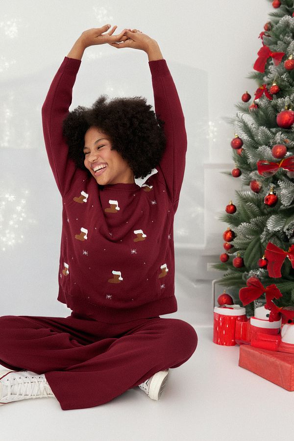Trendyol Collection-Red Christmas Themed Soft Textured Furry Knitwear Top and Bottom Set TWOAW24AU00113 1
