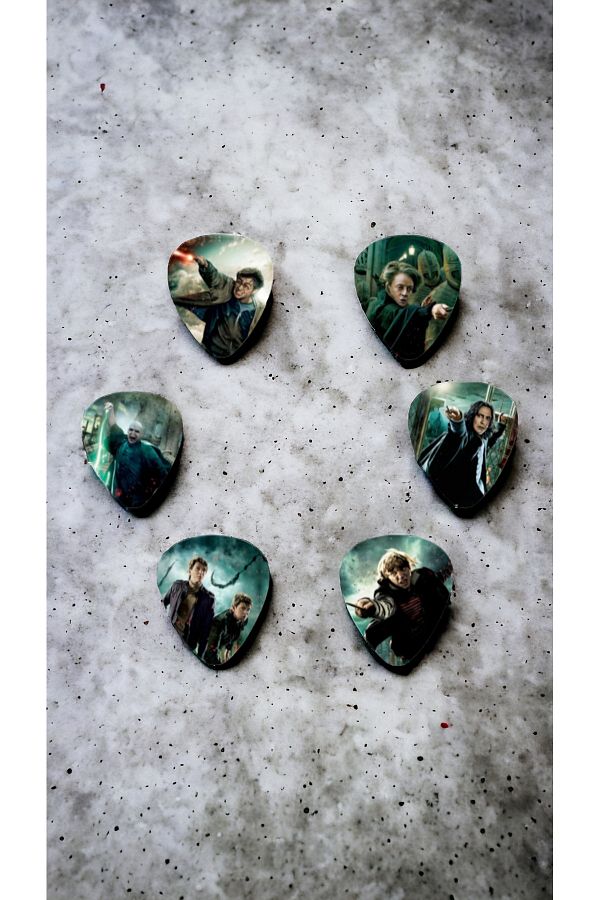 Harry on sale potter plectrum