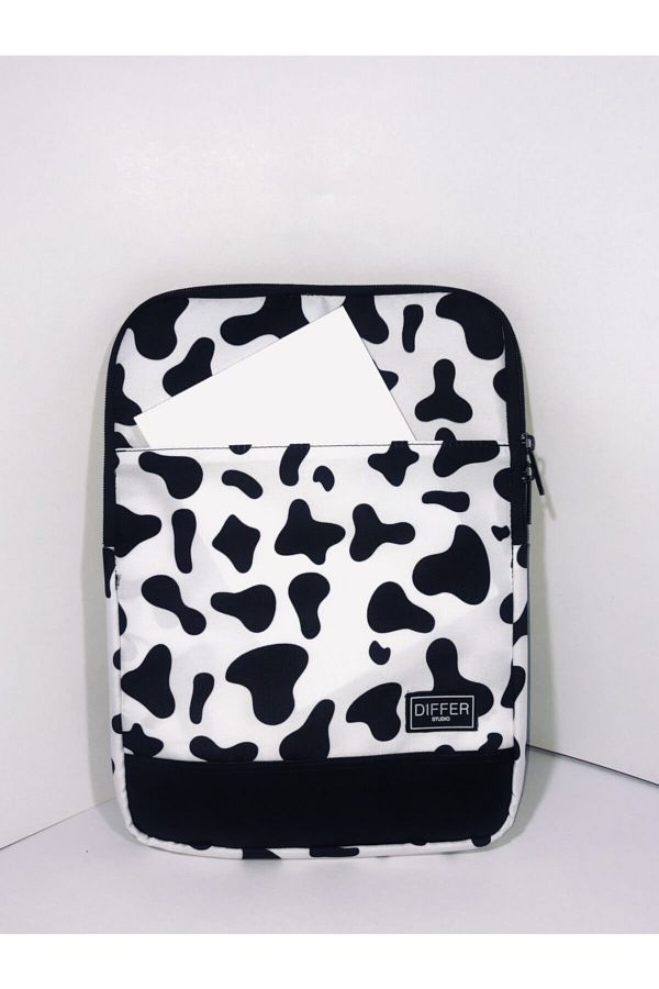 Differ-15.6 Inch Cow Pattern Macbook/laptop/notebook/tablet Case 1