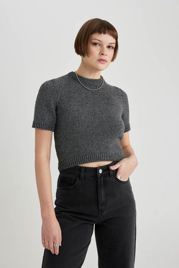 Fitted short sleeve sweater on sale