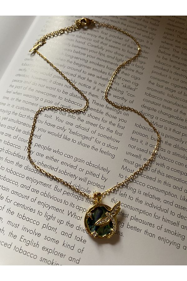 Custom hologram necklace best sale