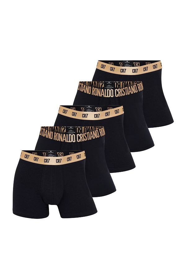 Ronaldo en boxer clearance