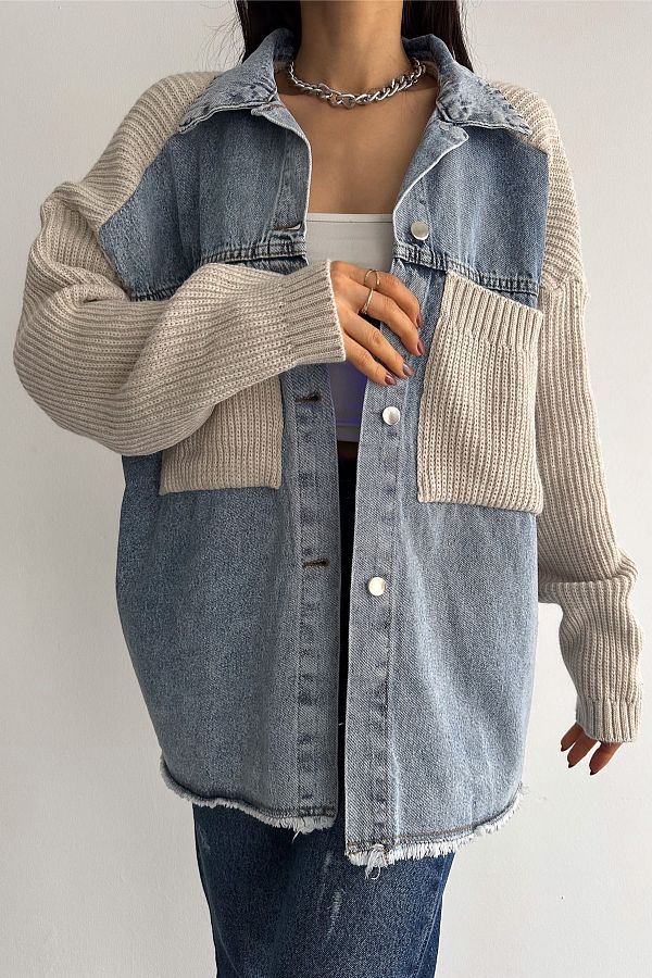 FEMELLE Women s Beige Sleeves and Pocket Knitted Oversize Denim Denim Cardigan Trendyol