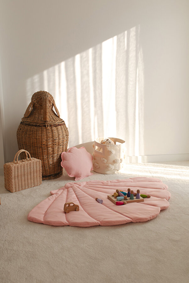 Dear Deer Love Oyun Halısı Pudra Shell Deniz Kabuğu Minder 120x85 Cm