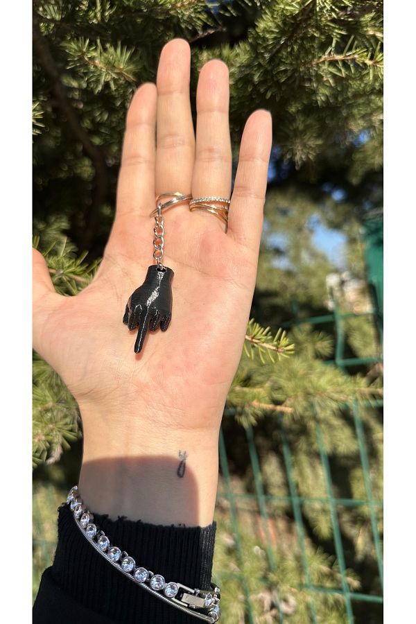 buxeco Middle Finger Keychain Keychain Hand Movement Keychain Black Middle Finger Keychain 1 Piece Trendyol