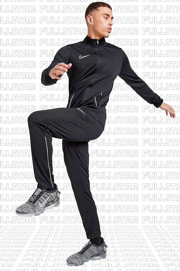 Nike skinny sales fit tracksuit