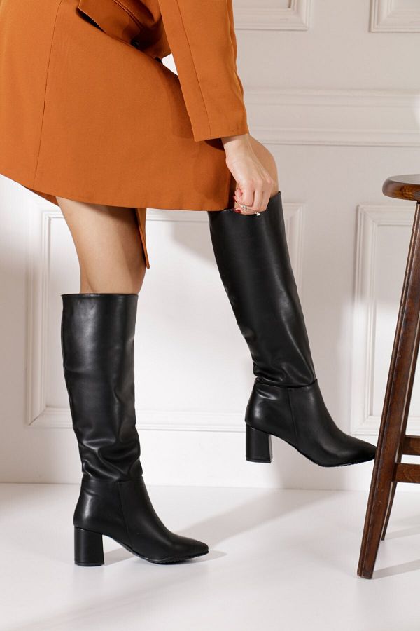 merShoes Daily Women s Black Boots High Thick Heels No Zipper Pointed Toe Below Knee Comfortable 207 Trendyol