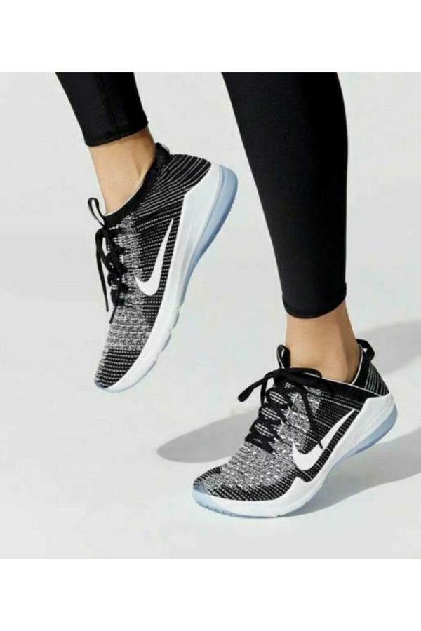 Fearless flyknit 2 top