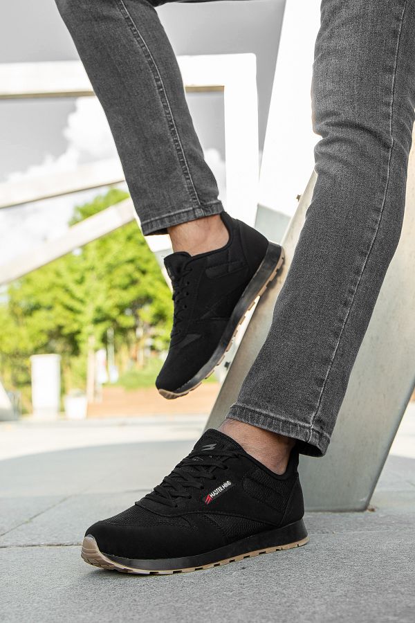 Durable sports shoes shop