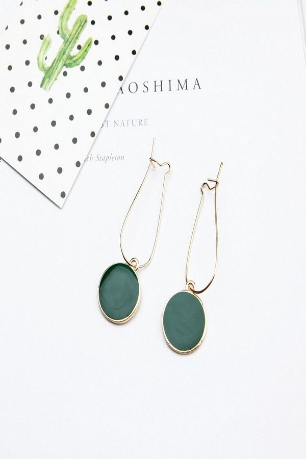 Lilith-Green Pendant Earrings 1