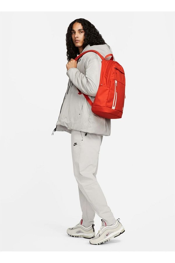 Nike Sportswear Tech Fleece Sports Backpack Trendyol