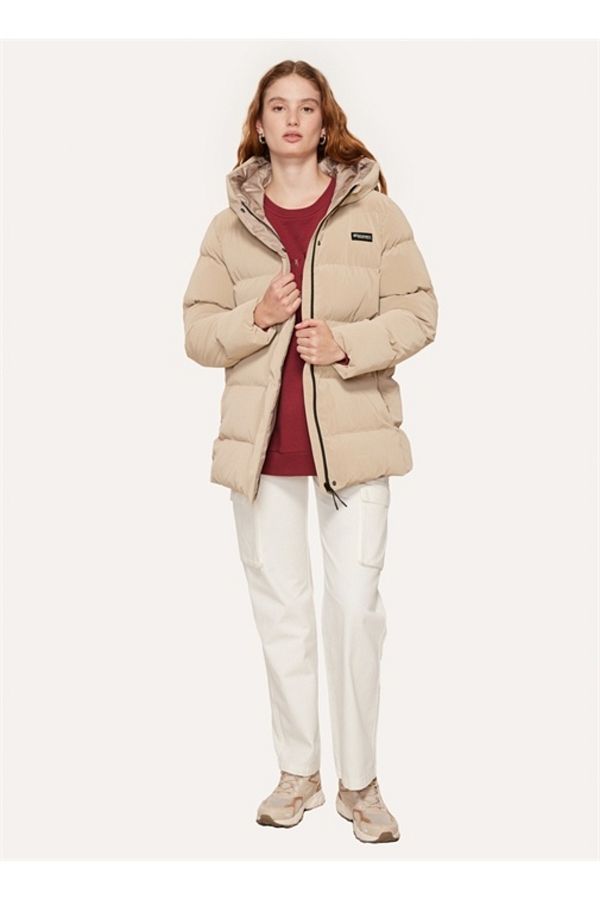 Discovery Expedition D3Wl Mnt16 Model Beige Women s Hooded Coat Trendyol