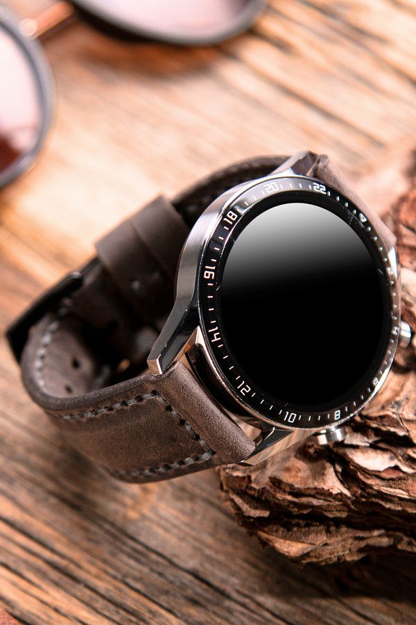 Gt2e leather strap clearance
