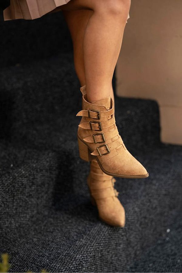 Stylish cowgirl boots top