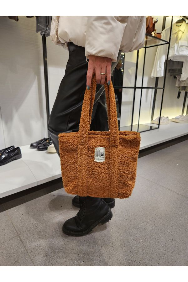 Teddy faux fur shoulder bag store