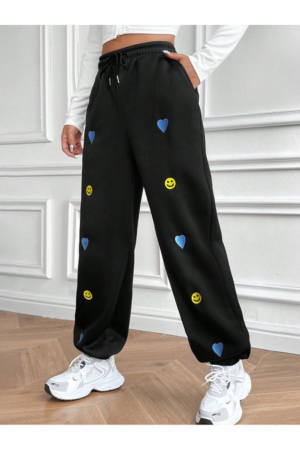 Drippy-String Waist Sweatpants - Heart and Expression Embroidered 1