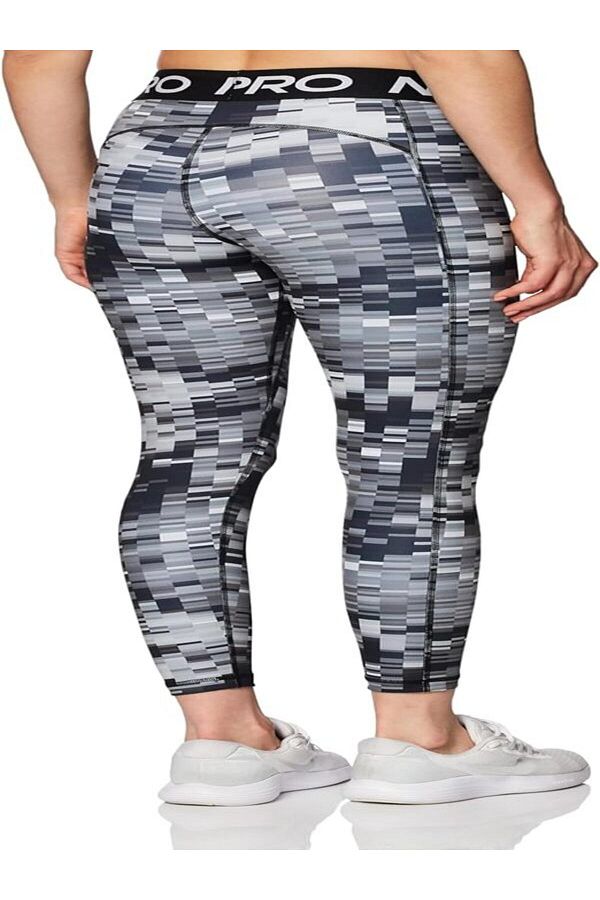 Nike Pro Women s Mid Rise 7 8 Allover Print Leggings Trendyol