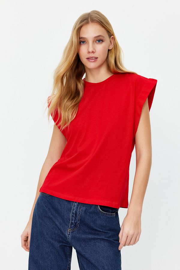 Trendyol Collection-Červené 100% bavlněné vatované tričko Základní Crew Výstřih Pletené tričko TWOSS20TS0021 1