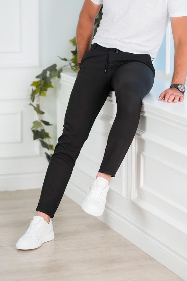 Thin jogging pants online