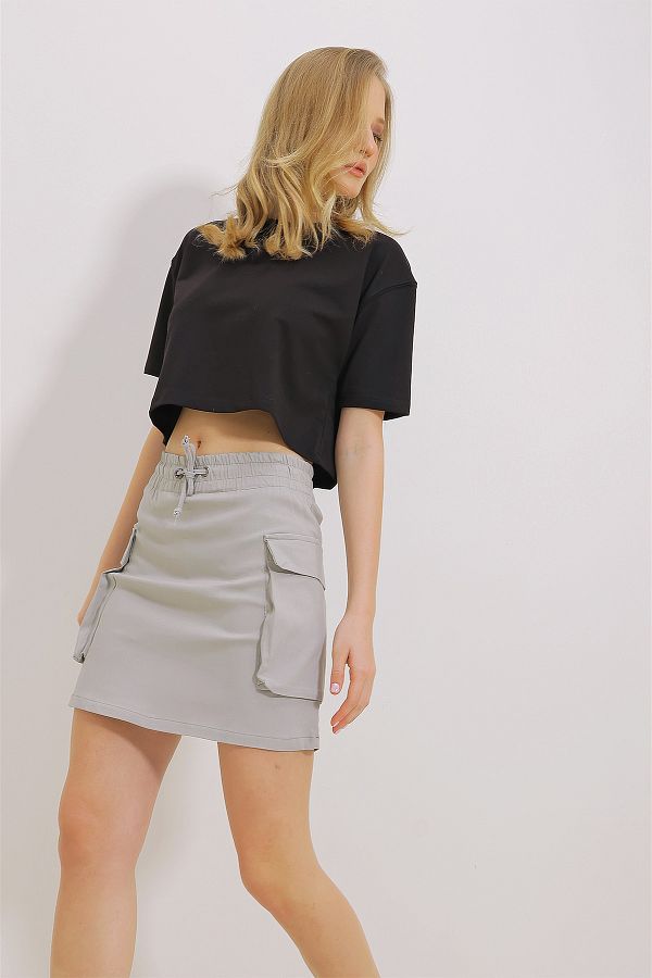 Trend Alacat Stili Women s Stone Cargo Pocket Elastic Waist Shorts Skirt ALC X11467 Trendyol