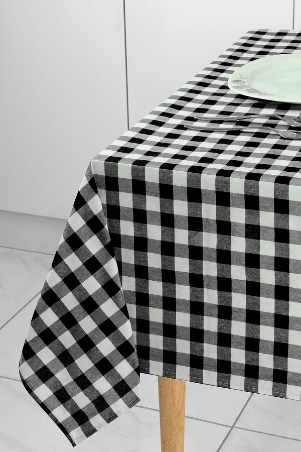 Soft Kare-Black Large Plaid Checked Picnic Mat with Size Options 1
