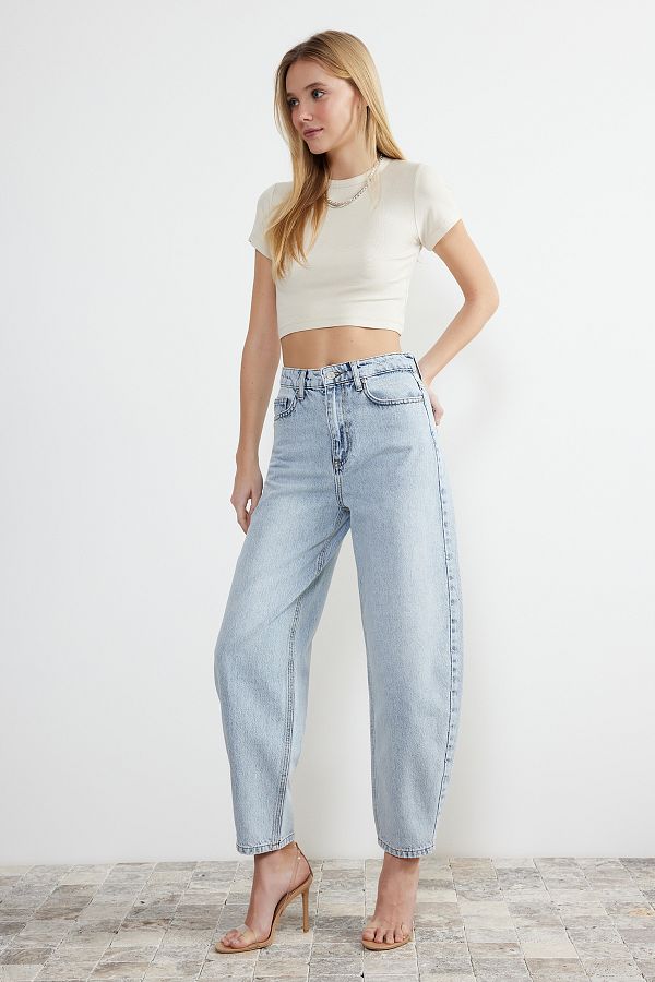 Trendyol Collection-Jasnoniebieskie jeansy baryłkowe z wysokim stanem TWOSS24JE00113 1