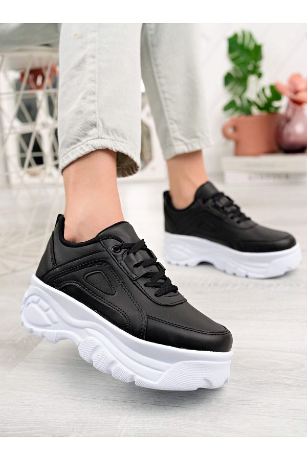 ayakkab havuzu Sneakers Black White Shoe Pool Trendyol