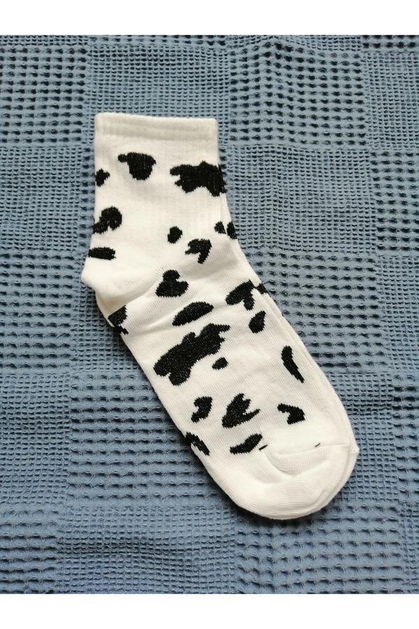 Ervastore-Spotted Patterns Dalmatian Single Cotton Socks 1