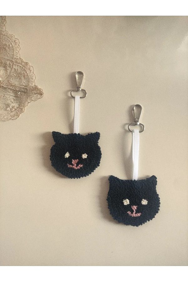 KUBRA 4 Pieces Cat Punch Keychain Punch Processing Gift Handmade Trendyol