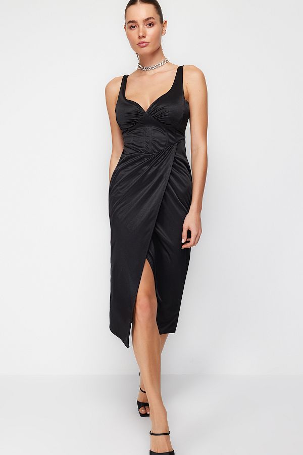 Trendyol Collection-Rochie neagră drapeată cu satin - TPRSS24EL00054 1
