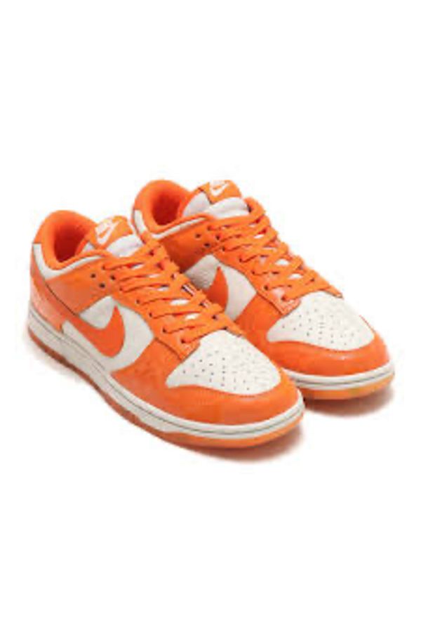 Nike tennis shoes orange shop