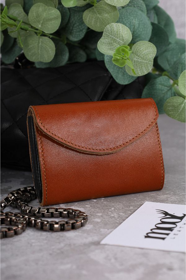 Accordion card case with chain online