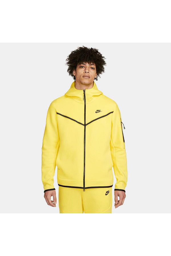Yellow nike tech fleece hot sale