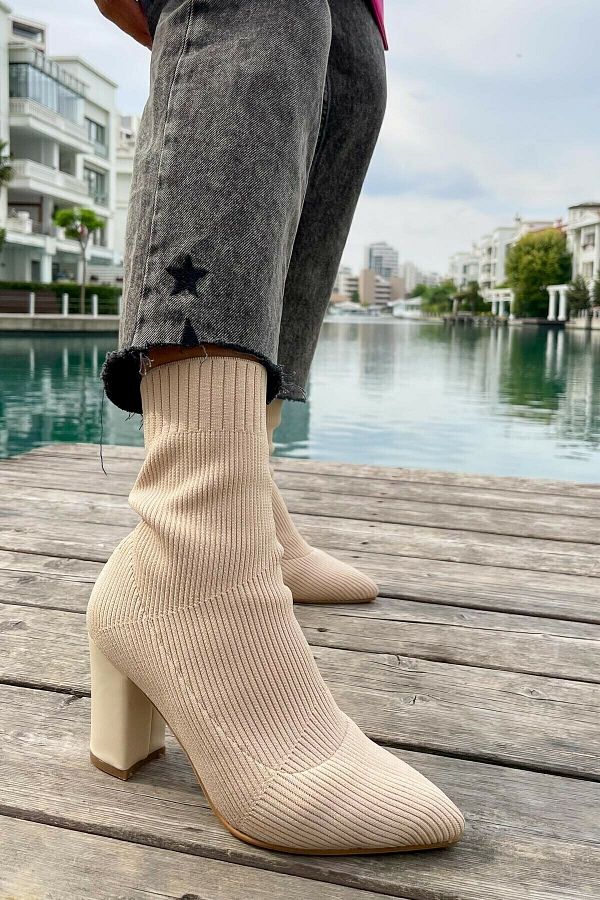 Nstil Daily Beige Women s Coated Thick Heel Stretch Socks Nude Pointed Toe Shoes 167 Trendyol