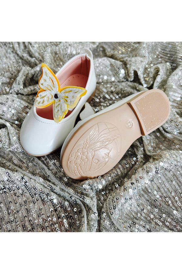 ndirimkusu GIRL S SPECIAL DAY SHOES GIRL S FLAT SHOES GIRL S FLAT SHOES WITH PRINT WHITE BUTTERFLY Trendyol