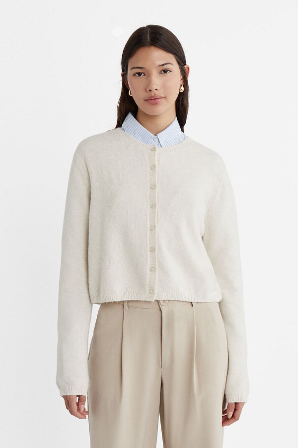 Stradivarius Buttoned Soft Texture Knitwear Cardigan Trendyol