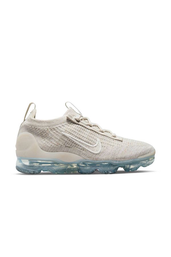 Size 1 vapormax top