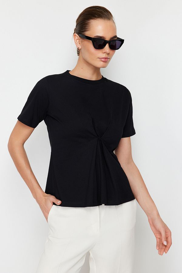 Trendyol Collection-Černý přední záhyb Detailní Regular/Normal Fit Pletená halenka s výstřihem TWOSS24BZ00302 1