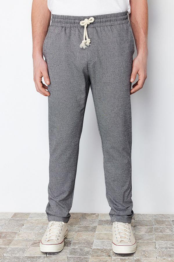 Trendyol Collection-Schwarze Hose mit doppeltem Bein und elastischem Bund, TMNSS22PL0029 1