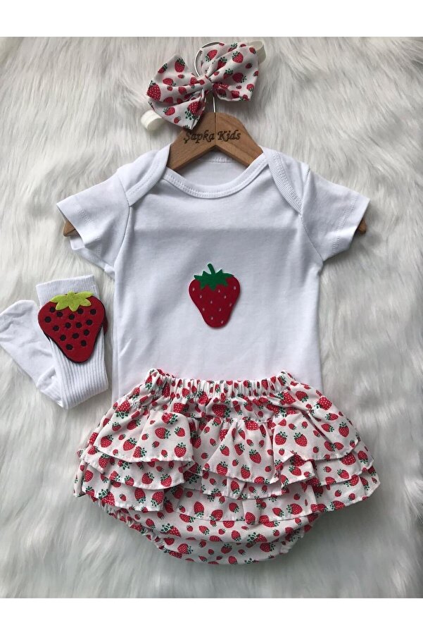 ŞAPKAKİDS Kız Bebek Çilek Desen Şort Zıbın Bandana Çorap Set