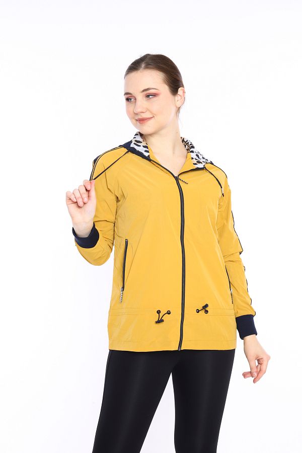 Thin windbreaker shop