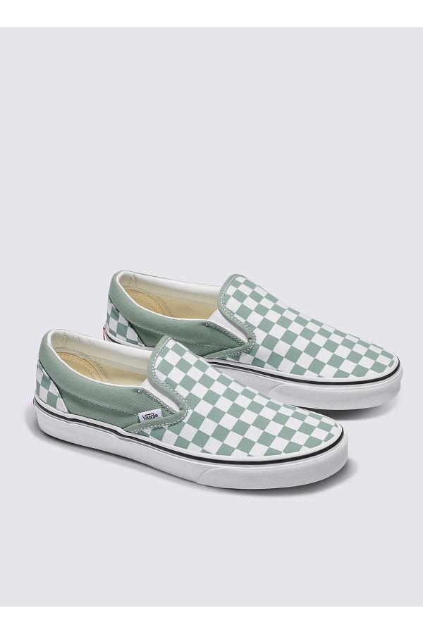 Vans Men s Green Suede Lifestyle Shoes Vn000Bvzcjl1 Classic Slip On Trendyol