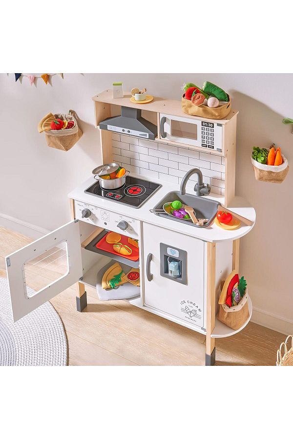 Tiny play kitchen online