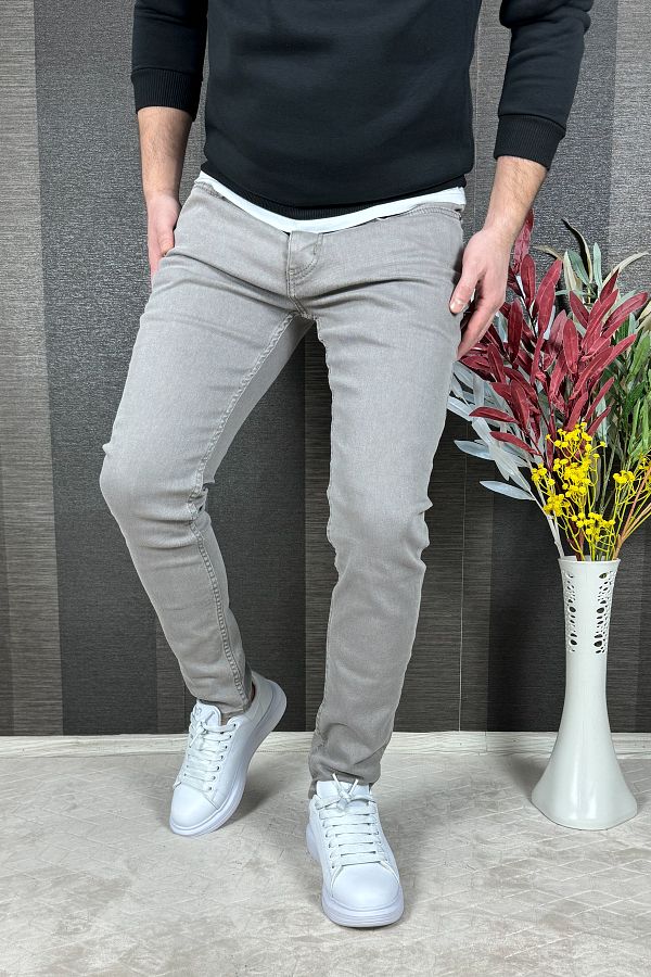 CW Casualwear Men s Regular Slim Fit Washed Medium Brown Jeans Trendyol