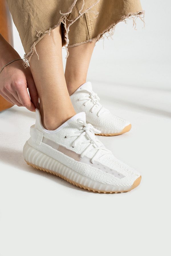 nan Ayakkab White Yeezy Women s Sports Shoes Trendyol